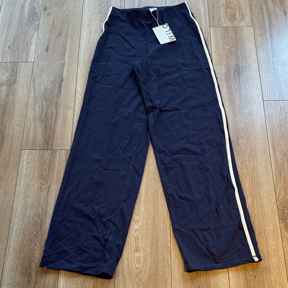 NWT. WILO Navy Wide-Leg Track Pants with White Side Stripes